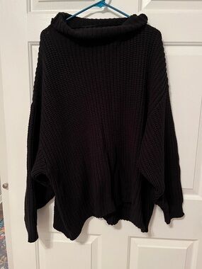 Free People sweater NWT womens Medium Swim Too Deep chunky knit black turtleneck